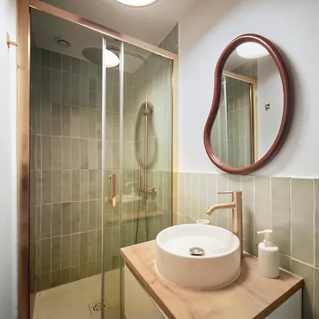 Renove, Charme Et Confort En Coeur De * Sète
